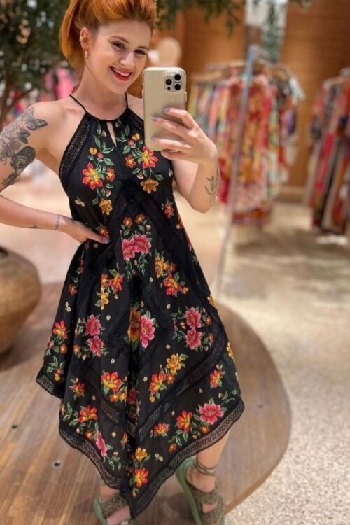 Vestido lenço jardim renda